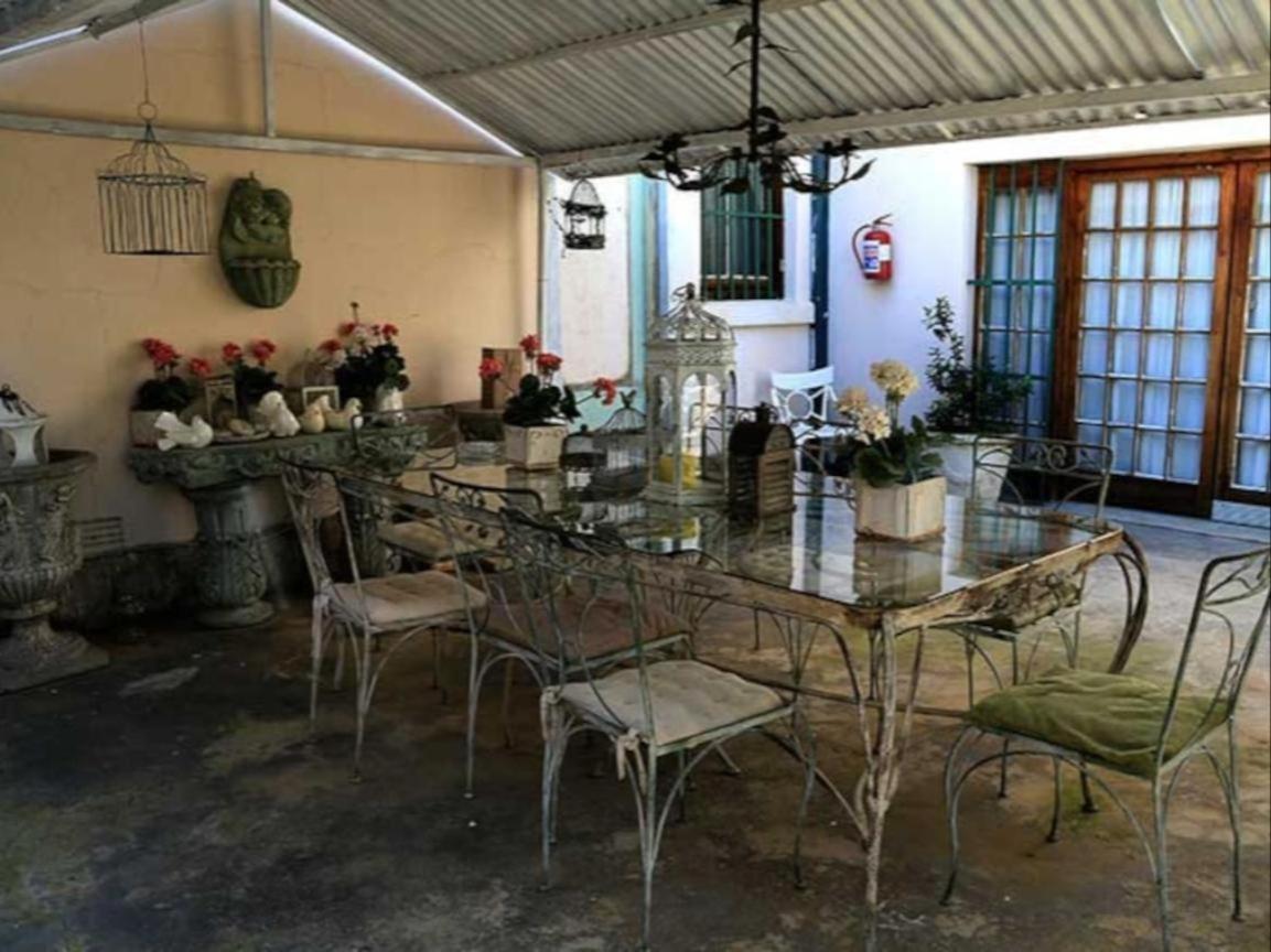 The Green Acorn Guest House Ficksburg Exterior foto